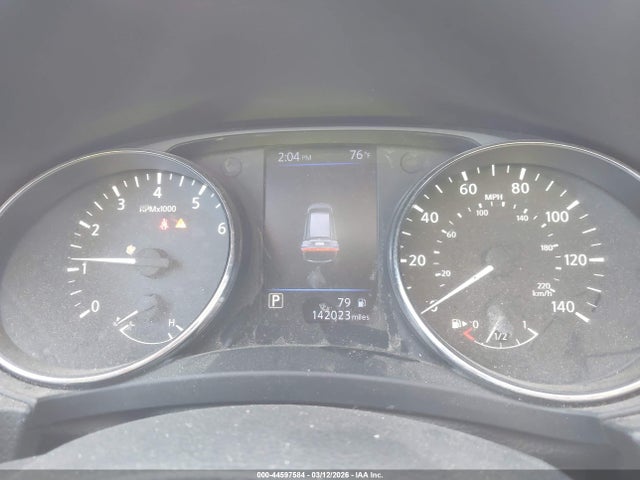 44597584 :رقم المزاد ، KNMAT2MVXJP581836 vin ، 2018 Nissan Rogue Sv مزاد بيع