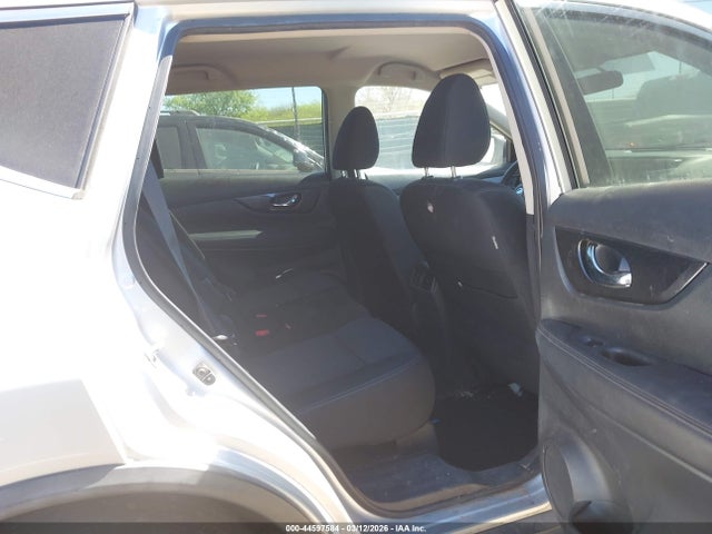 44597584 :رقم المزاد ، KNMAT2MVXJP581836 vin ، 2018 Nissan Rogue Sv مزاد بيع