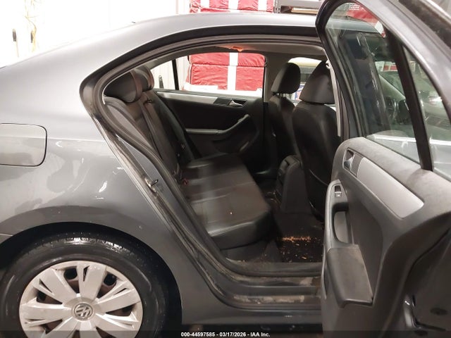 44597585 :رقم المزاد ، 3VWDP7AJ4DM414878 vin ، 2013 Volkswagen Jetta 2.5l Se مزاد بيع