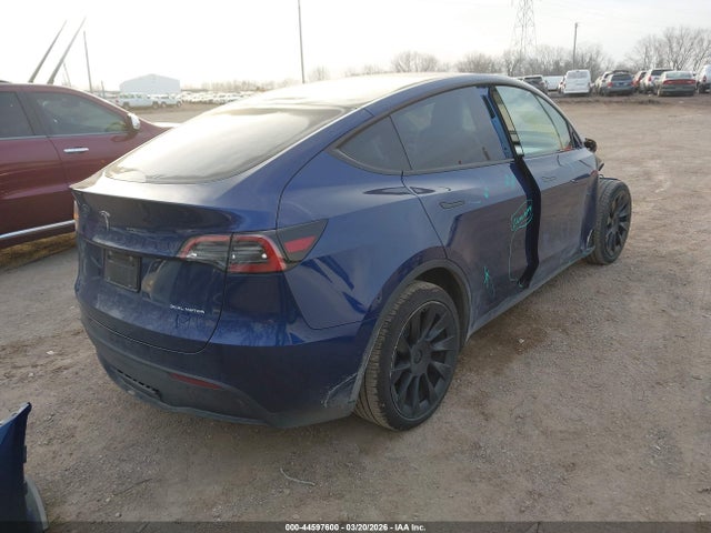2021 TESLA MODEL Y 5YJYGAEE6MF212269 Photo 3