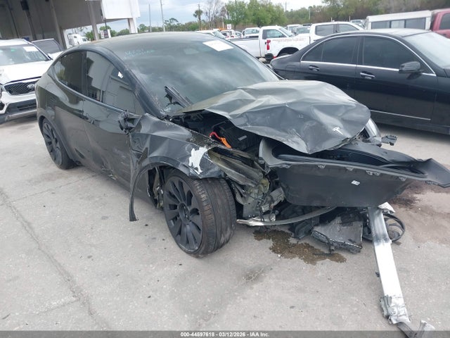 2022 TESLA MODEL Y 7SAYGDEF9NF378591