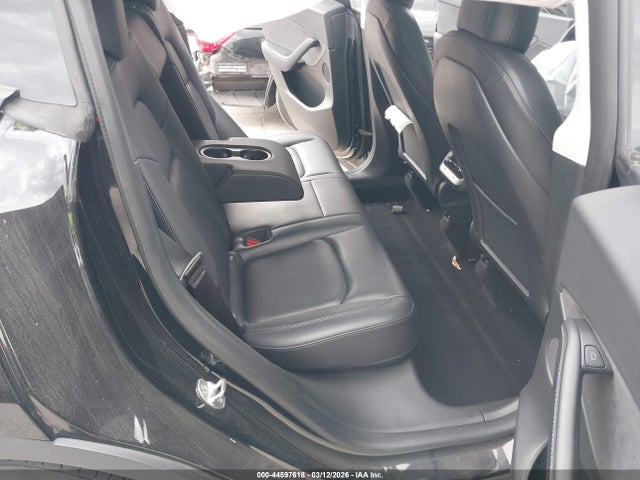 2022 TESLA MODEL Y 7SAYGDEF9NF378591 Photo 7