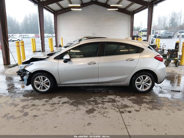 Chevrolet Cruze Lt Auto 2018 3G1BE6SMXJS651832 Image 13