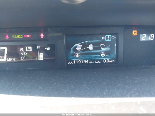 Toyota Prius V Four 2015 JTDZN3EU1FJ022047 Image 16