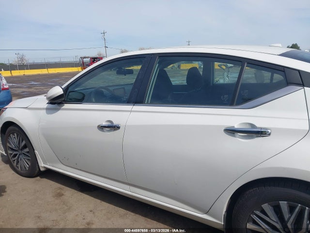 1N4BL4DV2PN416230 Nissan Altima Sv Fwd