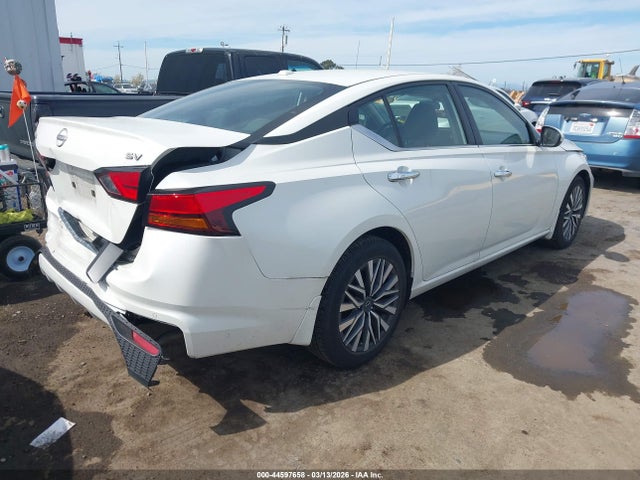 1N4BL4DV2PN416230 Nissan Altima Sv Fwd