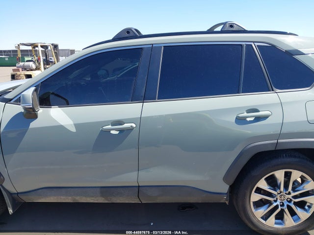 Toyota Rav4 Xle Premium 2021 2T3C1RFV4MW153600 Image 14