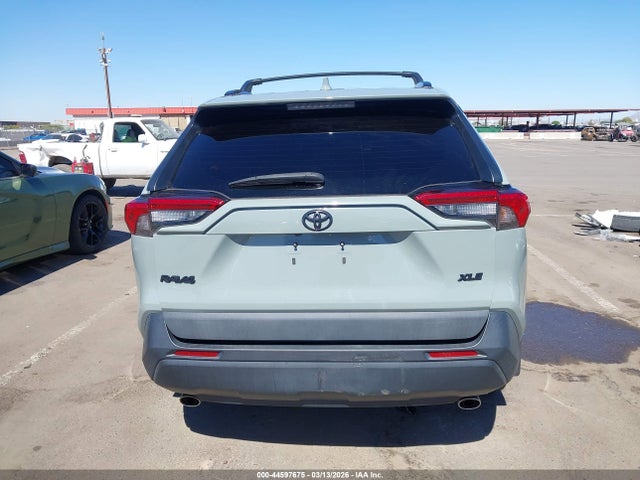 Toyota Rav4 Xle Premium 2021 2T3C1RFV4MW153600 Image 16