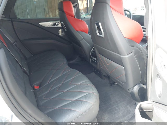 44597718 :رقم المزاد ، 5YM33CS09R9U43864 vin ، 2024 Bmw Xm Label Red مزاد بيع