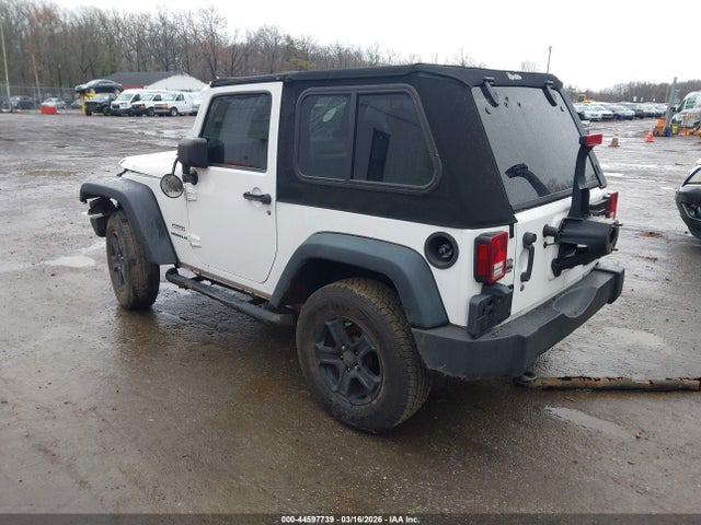 2013 JEEP WRANGLER 1C4AJWAG8DL632507 Photo 2