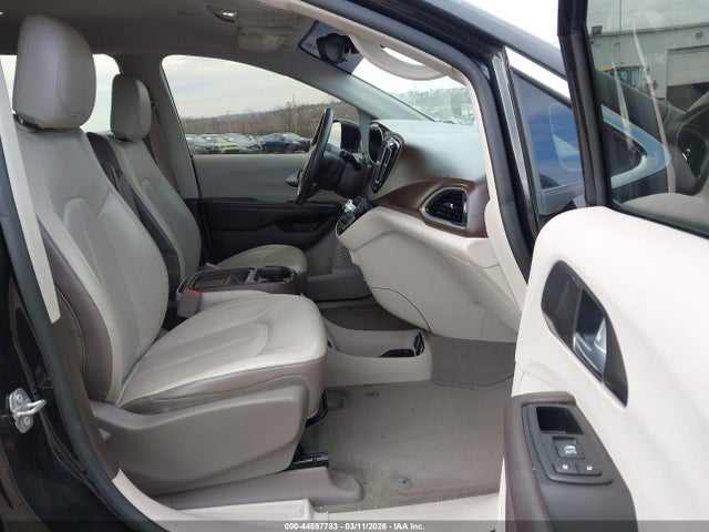 2017 CHRYSLER PACIFICA 2C4RC1BG1HR538075 Photo 4