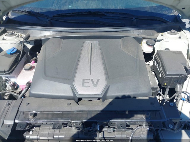 KIA Ev6 Light Long Range 2024 KNDC34LA9R5224710 Image 10