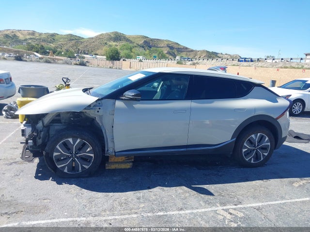 KIA Ev6 Light Long Range 2024 KNDC34LA9R5224710 Image 15