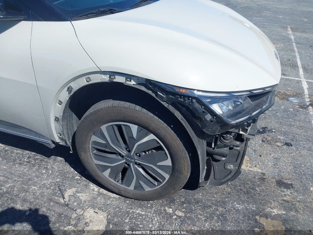 KNDC34LA9R5224710 KIA Ev6 Light Long Range