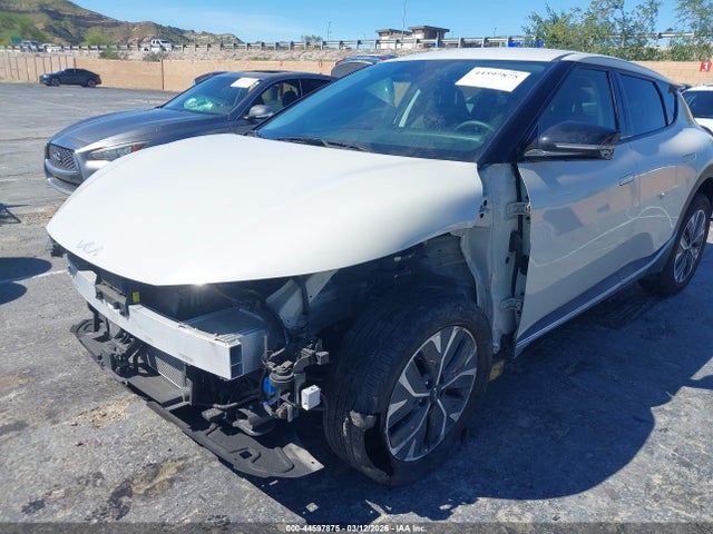 KIA Ev6 Light Long Range 2024 KNDC34LA9R5224710 Image 6