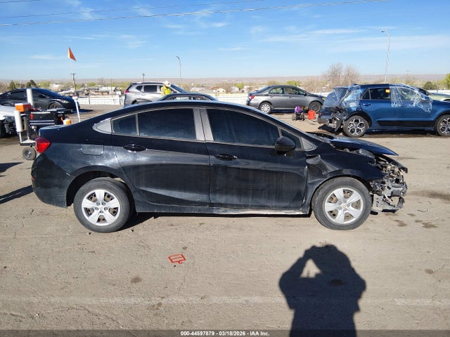 Chevrolet Cruze Ls Auto 2018 1G1BC5SM1J7242102 Image 15