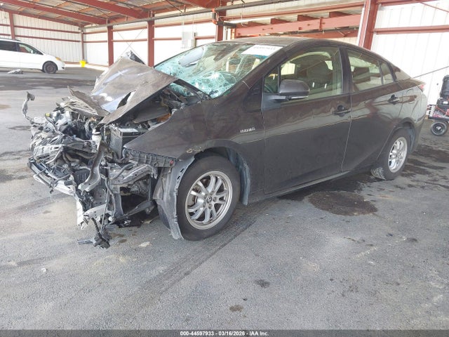 JTDKBRFU7J3593938 Toyota Prius One