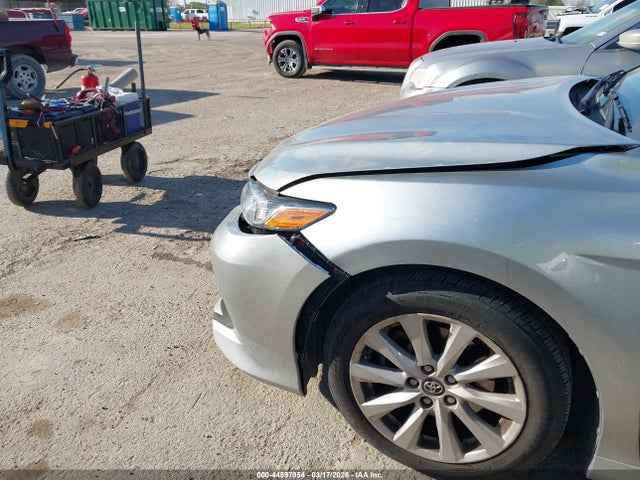 2018 TOYOTA CAMRY 4T1B11HK7JU580208 Photo 5