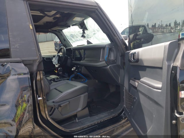 Ford Bronco Black Diamond 2024 1FMEE1BH5RLB43016 Image 5