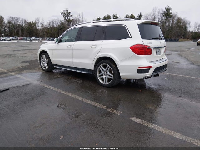 2015 Mercedes-benz Gl 550 4matic მანქანა იყიდება აუქციონზე, vin: 4JGDF7DE6FA445632, აუქციონის ნომერი: 44597994