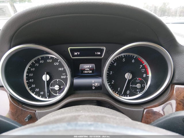2015 Mercedes-benz Gl 550 4matic მანქანა იყიდება აუქციონზე, vin: 4JGDF7DE6FA445632, აუქციონის ნომერი: 44597994