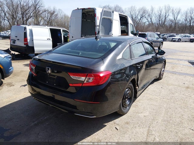 44598006 :رقم المزاد ، 1HGCV1F17JA104650 vin ، 2018 Honda Accord Lx مزاد بيع