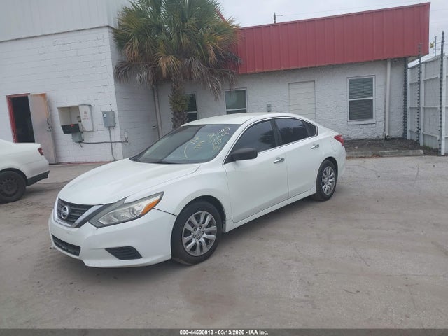 2017 Nissan Altima 2.5 S მანქანა იყიდება აუქციონზე, vin: 1N4AL3AP9HN322407, აუქციონის ნომერი: 44598019