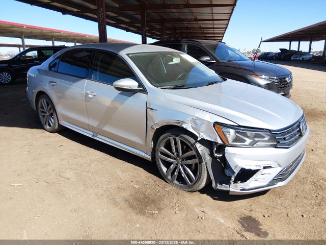 2018 VOLKSWAGEN PASSAT 1VWAA7A32JC021030 Photo 5