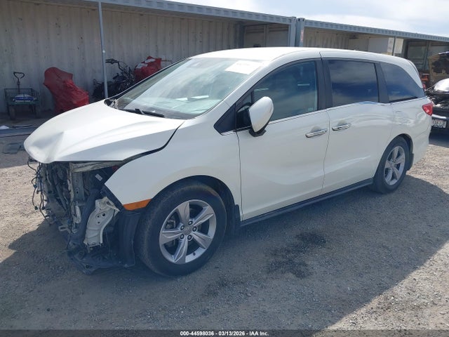 Honda ODYSSEY EX 2018 5FNRL6H5XJB099110 Image 2