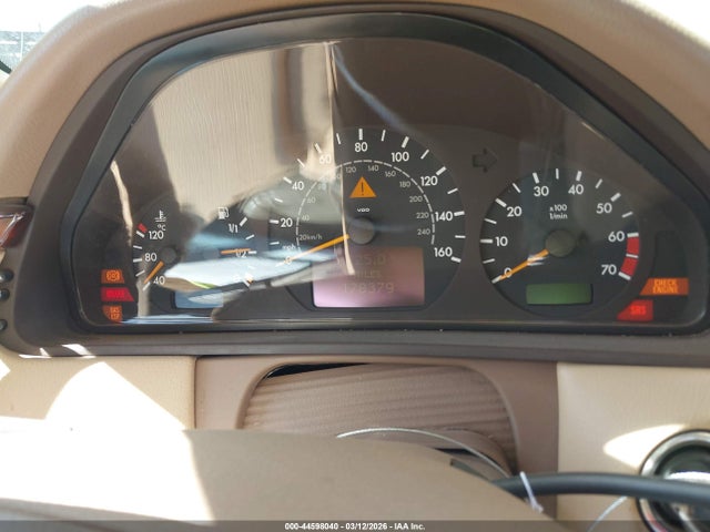 44598040 :رقم المزاد ، WDBJF65J51B308602 vin ، 2001 Mercedes-benz E 320 مزاد بيع