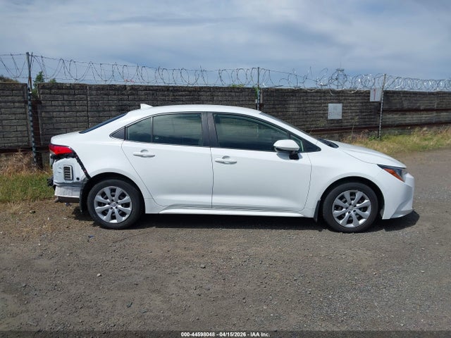 Toyota COROLLA LE 2022 JTDEPMAE7N3023297 Image 14