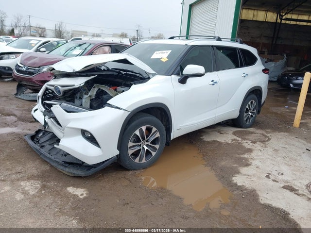 Продажа на аукционе авто 2022 Toyota Highlander Hybrid Xle, vin: 5TDHBRCH8NS541188, номер лота: 44598056