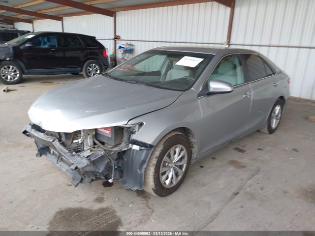 Toyota CAMRY LE 2015 4T1BF1FK8FU960914 Image 2