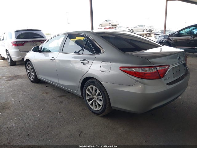 Toyota CAMRY LE 2015 4T1BF1FK8FU960914 Image 3