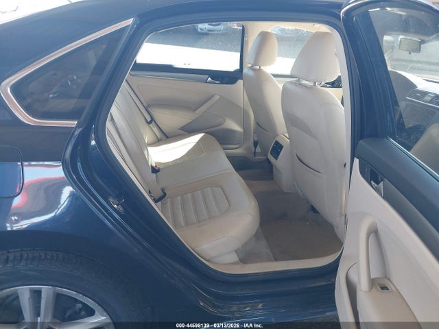 Aukcja sprzedaży 2015 Volkswagen Passat 1.8t Se, vin: 1VWBT7A34FC008611, numer aukcji: 44598139