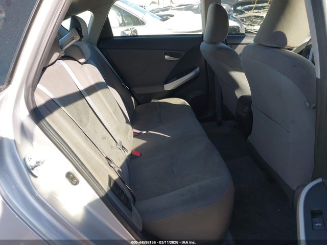 Toyota Prius Two 2015 JTDKN3DU9F1918907 Image 8