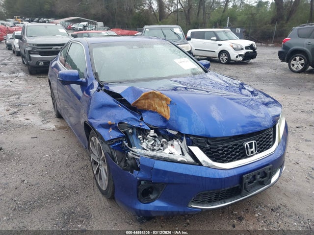 44598205 :رقم المزاد ، 1HGCT2B82DA003230 vin ، 2013 Honda Accord Ex-l V-6 مزاد بيع