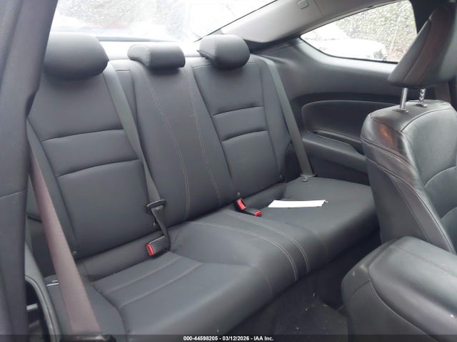 44598205 :رقم المزاد ، 1HGCT2B82DA003230 vin ، 2013 Honda Accord Ex-l V-6 مزاد بيع