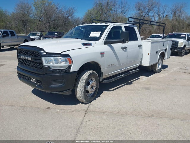 3C7WRSCJ7KG561085 RAM 3500 Chassis Tradesman/slt/laramie/limited