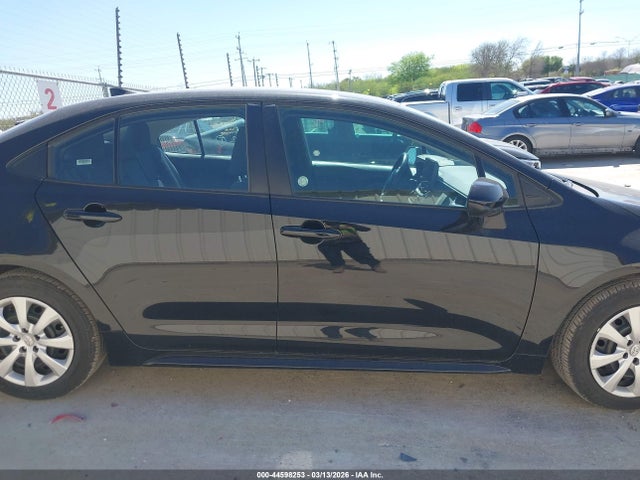 Toyota COROLLA LE 2025 5YFB4MDEXSP273210 Image 13