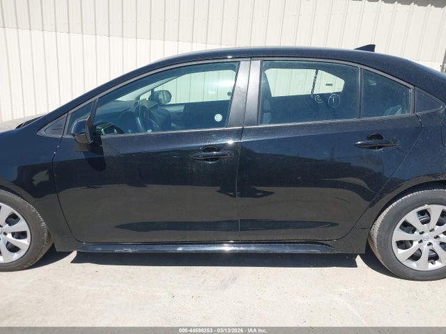 Toyota COROLLA LE 2025 5YFB4MDEXSP273210 Image 14