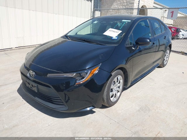 Toyota COROLLA LE 2025 5YFB4MDEXSP273210 Image 2