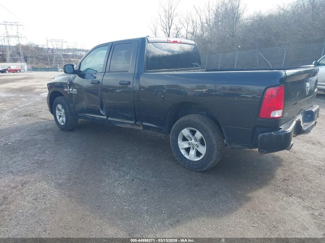 Продажа на аукционе авто 2017 Ram 1500 Express  4x4 6'4 Box, vin: 1C6RR7FT3HS760308, номер лота: 44598271