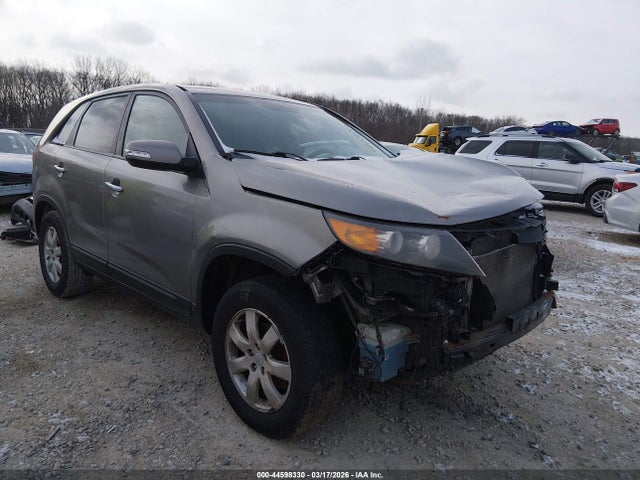 2011 KIA SORENTO 5XYKT3A10BG102999