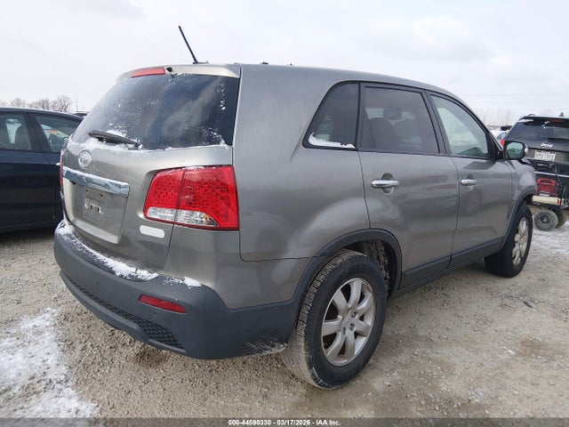 2011 KIA SORENTO 5XYKT3A10BG102999 Photo 3