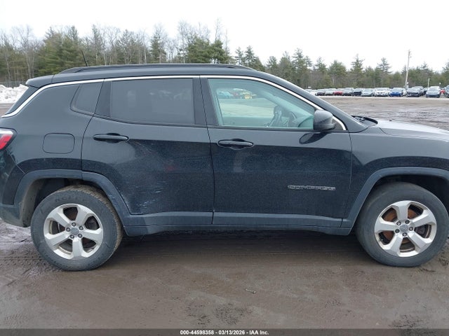 3C4NJDBB0HT624632 Jeep New Compass Latitude 4x4