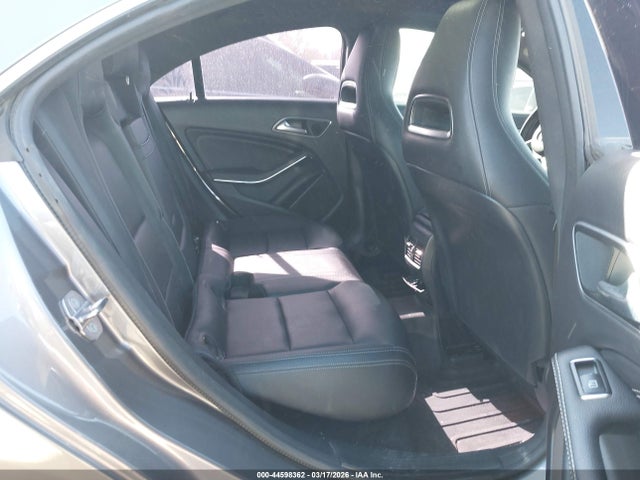 Продаж на аукціоні авто 2018 Mercedes-benz Cla 250 4matic, vin: WDDSJ4GB7JN693244, номер лоту: 44598362