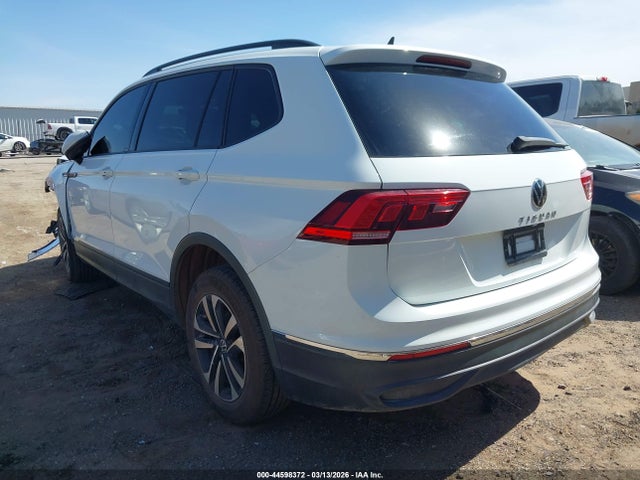2022 Volkswagen Tiguan 2.0t S მანქანა იყიდება აუქციონზე, vin: 3VV1B7AXXNM061039, აუქციონის ნომერი: 44598372