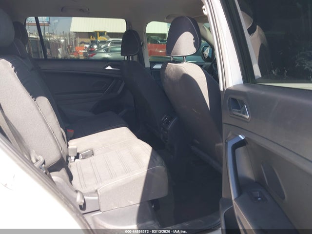 2022 Volkswagen Tiguan 2.0t S მანქანა იყიდება აუქციონზე, vin: 3VV1B7AXXNM061039, აუქციონის ნომერი: 44598372