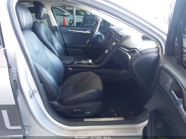 3FA6P0D95JR188603 Ford Fusion Titanium
